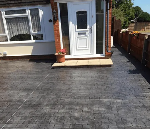 Block paving driveway detail