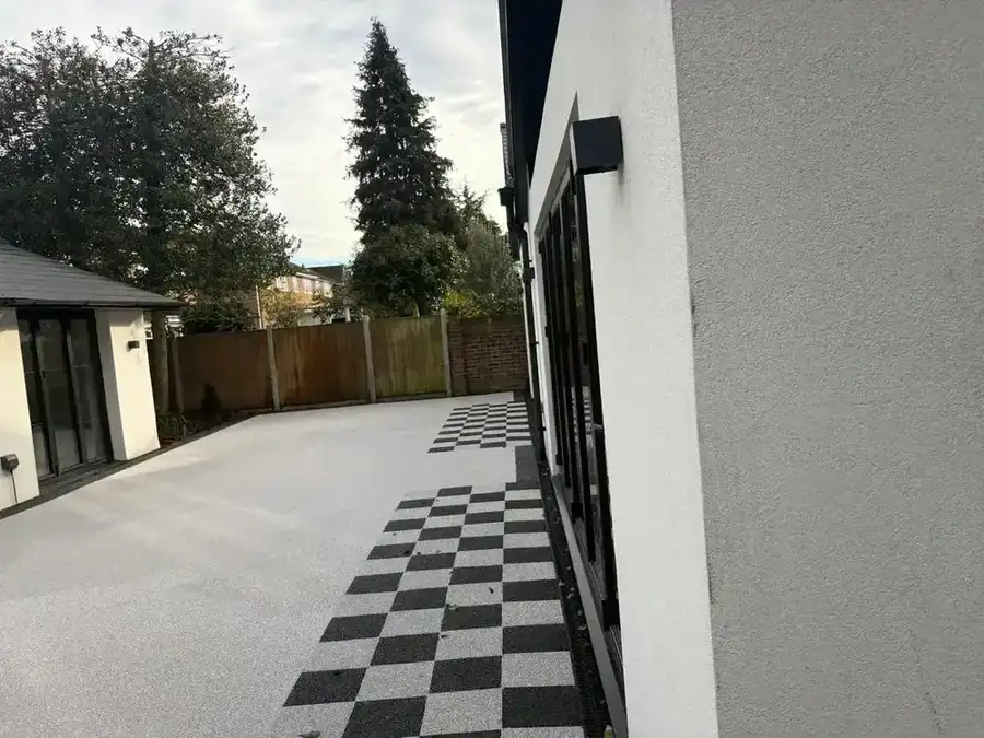 Resin driveway installation in Essex